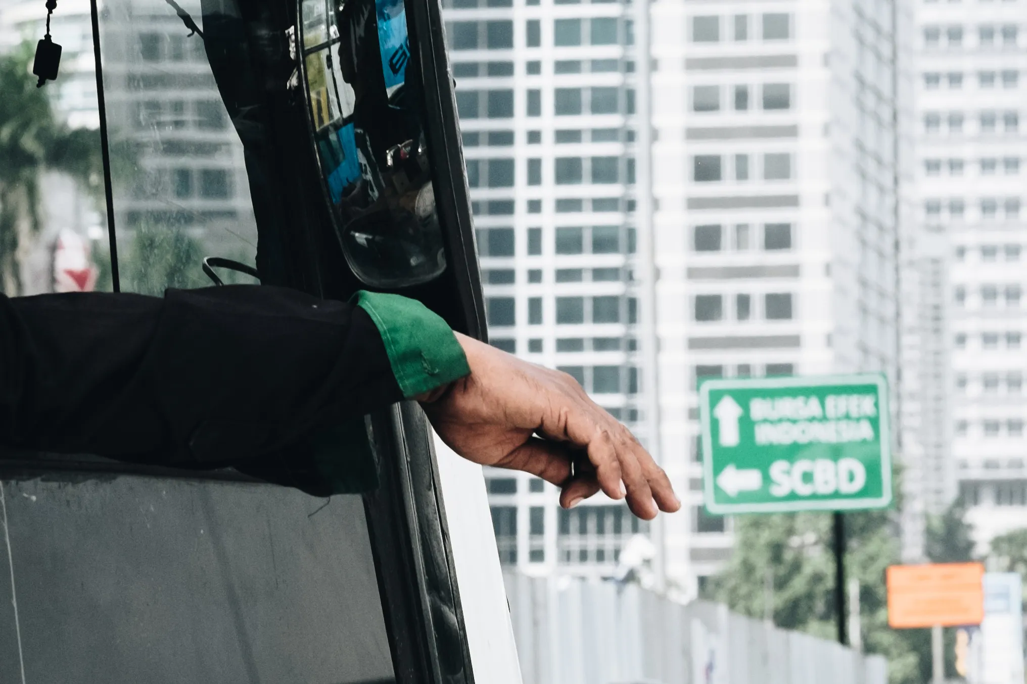Selamat Pagi, Jakarta!, frame 9