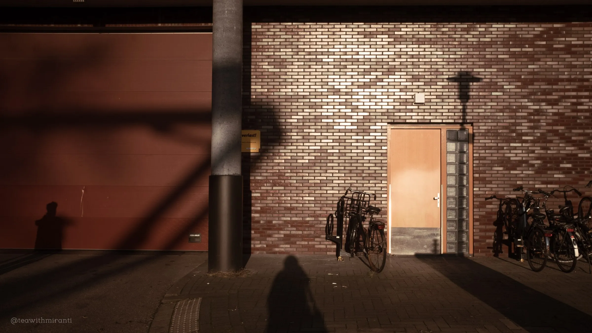 Travel: Utrecht Overvecht, frame 5
