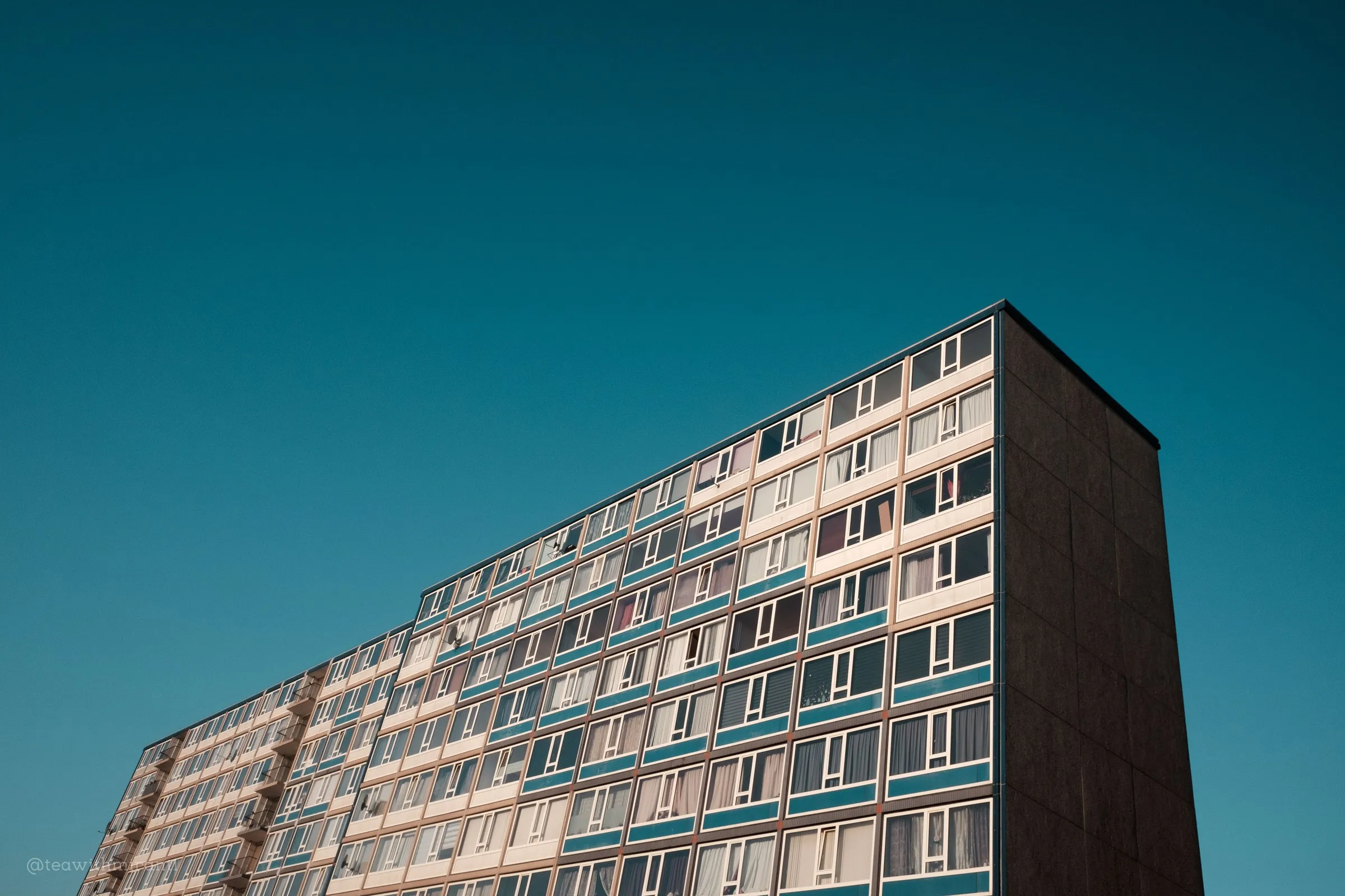 Travel: Utrecht Overvecht, frame 4