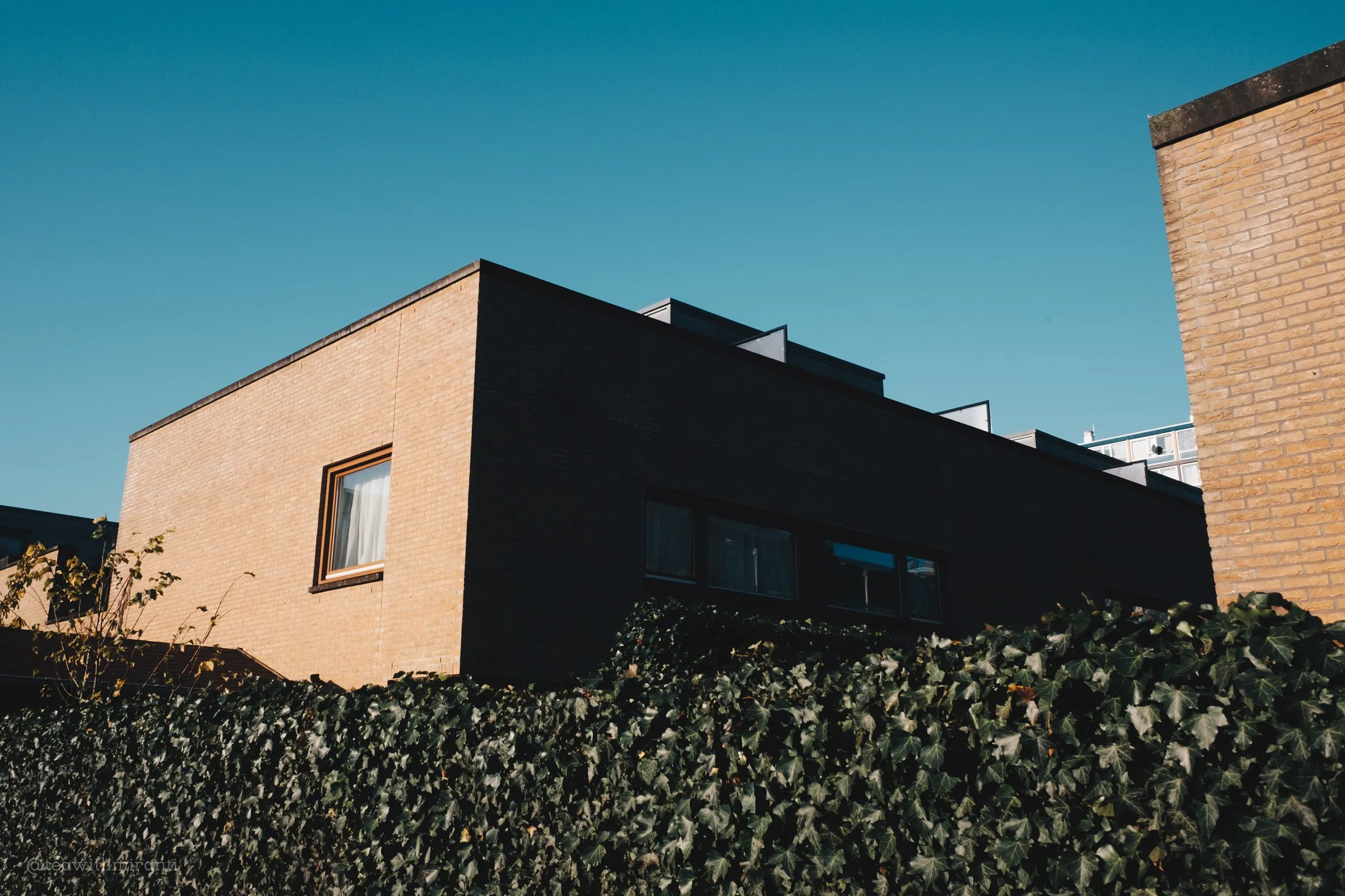 Travel: Utrecht Overvecht, frame 6